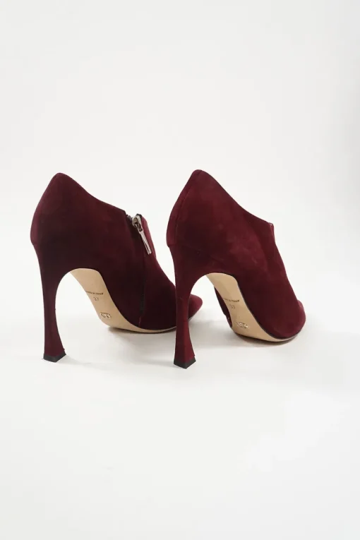 Burnt red suede and leather pointed toe zip-up comma heel ankle booties