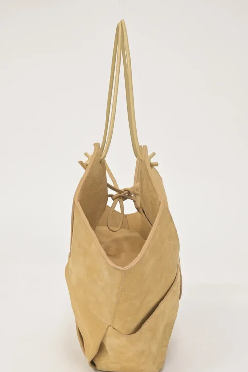 Cane sugar Flower Basket intrecciato suede tote bag