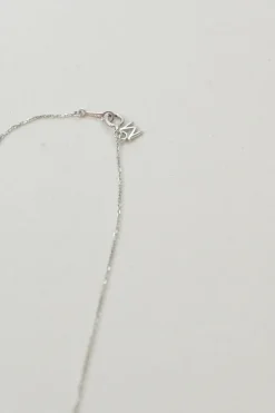 Classic 7mm AA-grade Akoya pearl solitaire pendant on 18-karat white gold cable chain