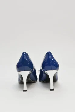 Cobalt blue patent leather limited-edition Trompette buckle pumps with mirrored signature comma heels