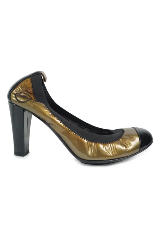 Copper round-toe Spirit block heel soft pumps with contrast cap toe and embroidered Coco Mark ankle