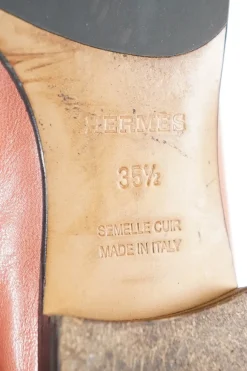 Coral leather slip-on Paris loafers with palladium-plated signature "H" buckle detail