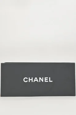 Cream and black matelassé lambskin Baguette Minaudière