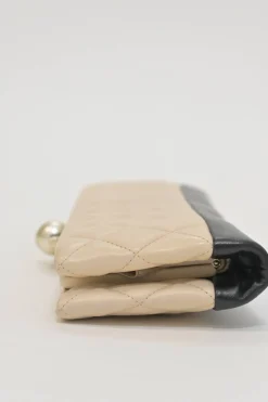 Cream and black matelassé lambskin Baguette Minaudière