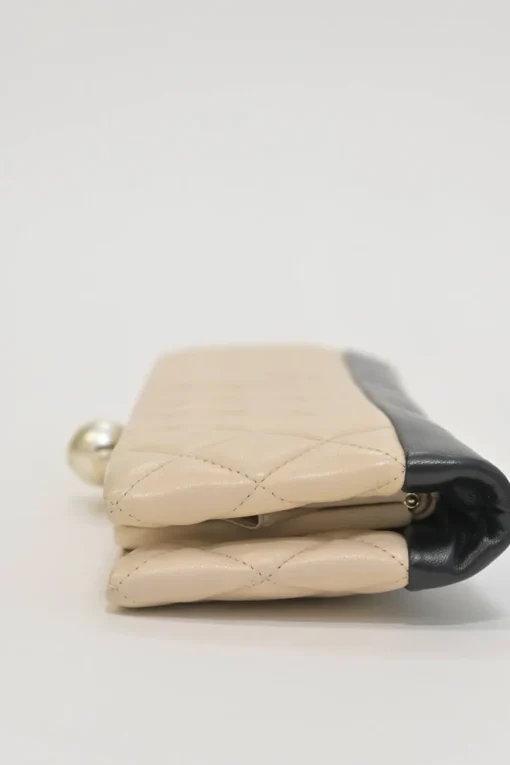 Cream and black matelassé lambskin Baguette Minaudière