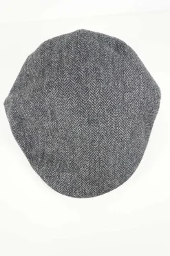 Dark grey tweed cap