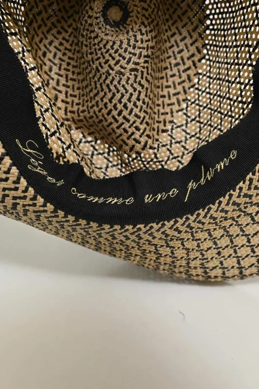 Ecru and black woven raffia Etna straw hat with "Leger comme une plume" embroidered band