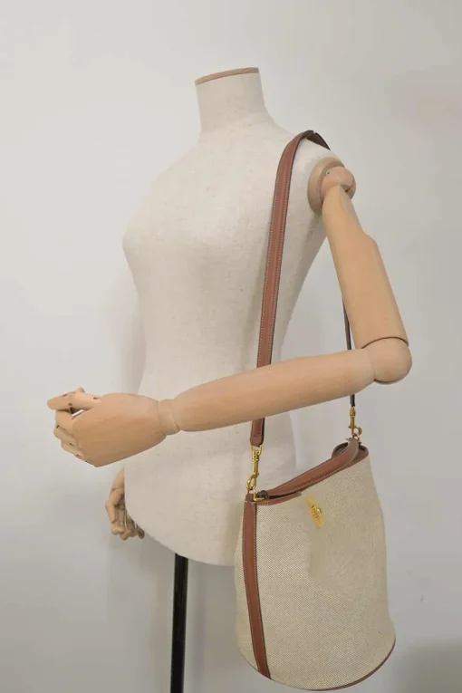 Ecru canvas and leather Bucket 16 bag with detachable shoulder strap