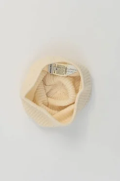 Ecru wool-cashmere blend rib knit beanie with rolled edge