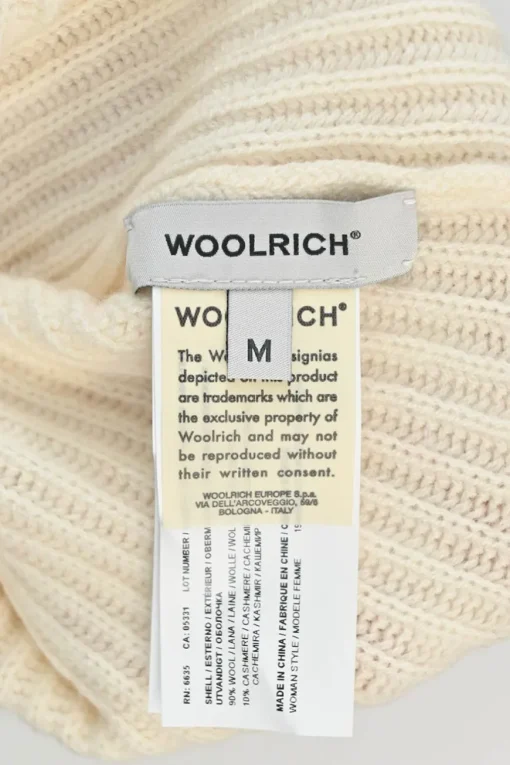 Ecru wool-cashmere blend rib knit beanie with rolled edge
