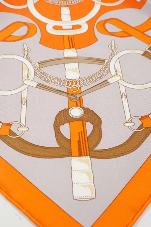 Eperon d'Or Scarf 45