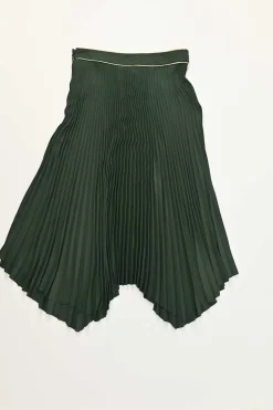 Forest green polyester chiffon pullover keyhole front sleeveless swing top and pleated skirt set