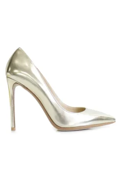 Gold leather pointed-toe pumps