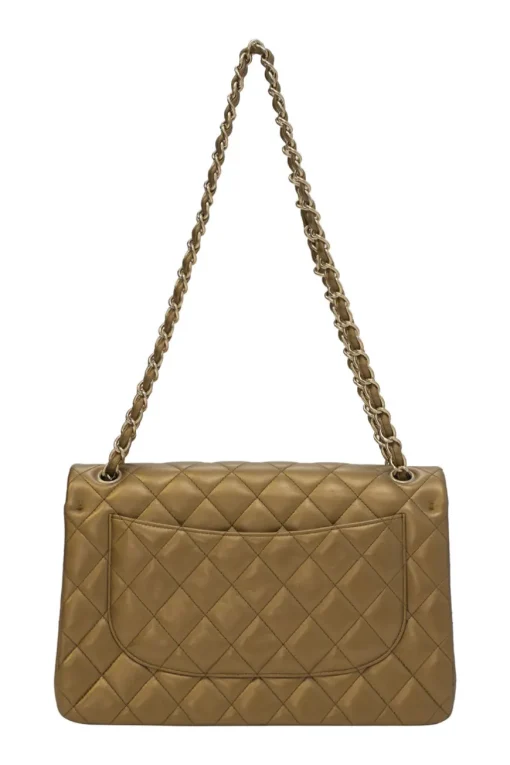 Gold-tone foiled matelassé leather 2012-2013 Jumbo double flap shoulder bag with gold-tone metallic hardware