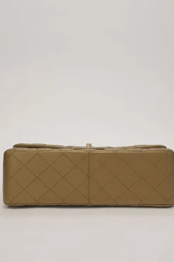 Gold-tone foiled matelassé leather 2012-2013 Jumbo double flap shoulder bag with gold-tone metallic hardware