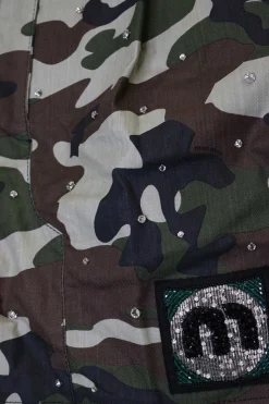 Green cotton-blend camouflage print crystal-embellished belted mini skirt with beaded logo patch