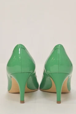 Green patent leather round-toe Trompette comma heel pumps