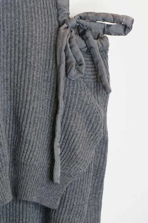 Grey, ribbed, long-sleeved, shoulder less, cropped cashmere sweater with lace up detailing on the shoulders