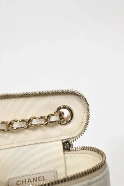 Ivory caviar leather Mini Vanity Case with gold-tone hardware