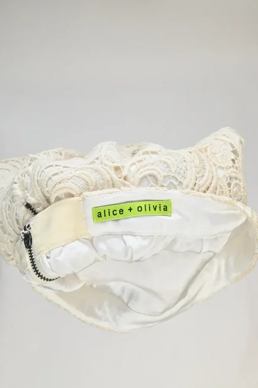 Ivory cotton-blend guipure lace illusion mini skirt with scalloped hem