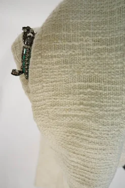 Ivory linen-blend bouclé tweed single breasted shawl collar tie-wast tailored jacket and pencil skirt suit set