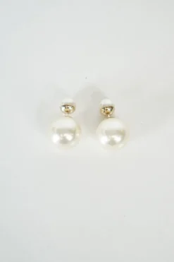 Ivory resin pearl 'Tribales' earring