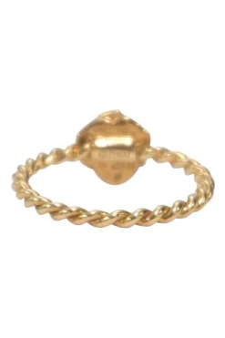 18-karat rose gold signature Piaget Rose ring with pavé-set brilliant cut 0.03 ct diamond