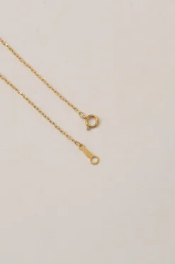 18-karat yellow gold and Akoya cultured pearl vine solitaire pendant necklace with spring clasp closure