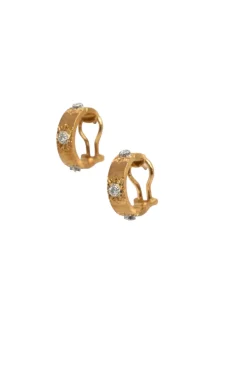 18-karat yellow gold Macri Classica hoops with brilliant-cut 0.30 CTTW F-G VVS-VS grade diamonds