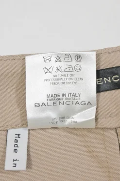 Khaki cotton gabardine low-rise bermudas with turn-up cuffs
