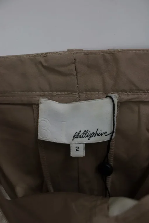 Khaki cotton tapered casual pants with cargo pockets