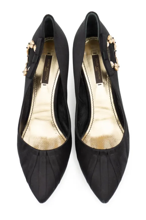 Louis Vuitton Black point toe satin pumps, EU 38.5