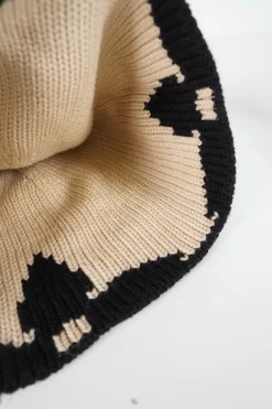 Louis Vuitton black/beige floral patterned wool knit pom beanie hat