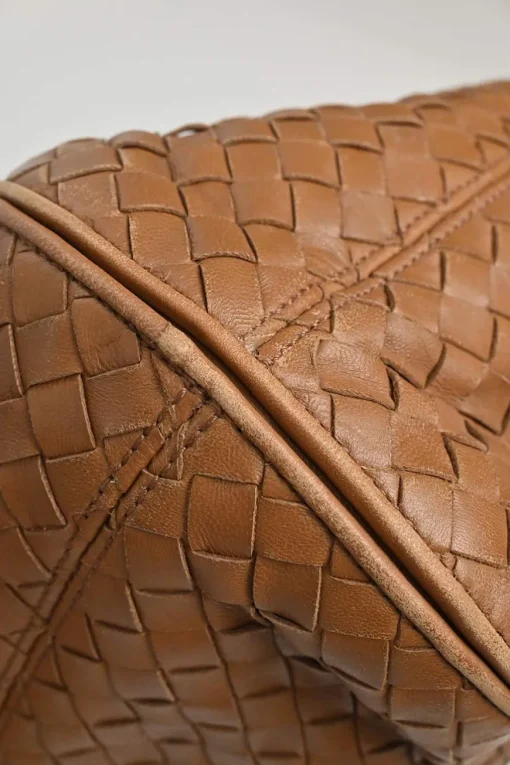 Medium Brown Intrecciato Leather Hobo Shoulder Bag