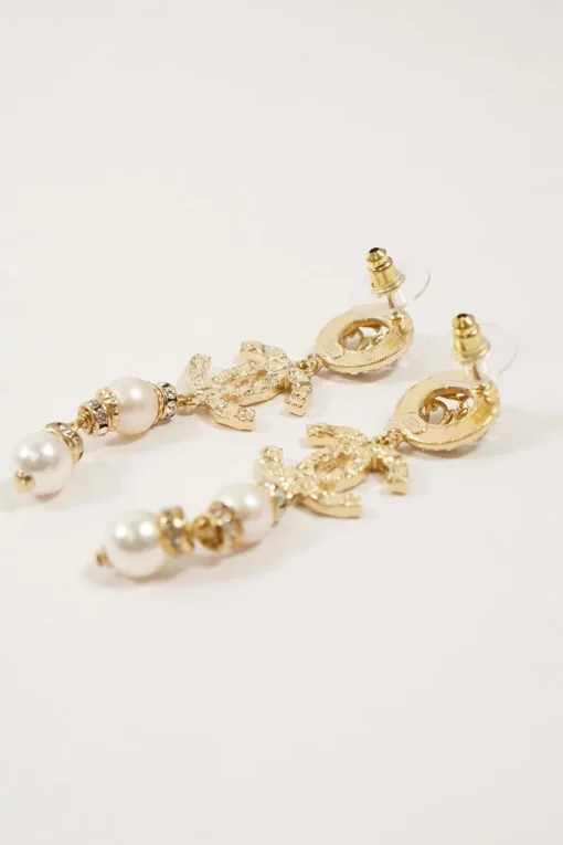 Metal Glass Strass Pearly White Crystal Earrings