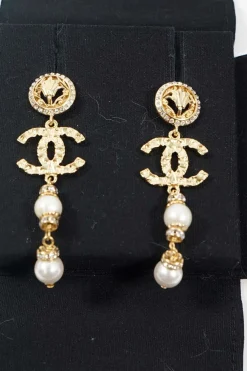 Metal Glass Strass Pearly White Crystal Earrings