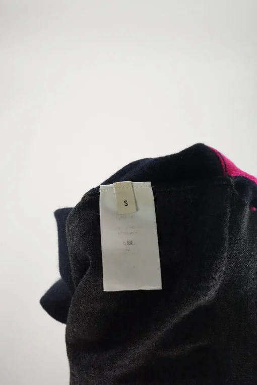 Navy and fluo pink paneled wool-blend logo broderie mock neck pullover sweater