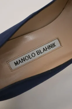Navy crystal-embellished satin and leather Hangisi buckle pumps