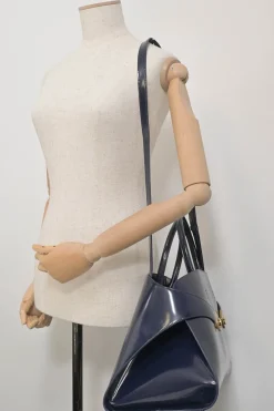 Navy leather medium Hug top handle bag with detachable shoulder strap