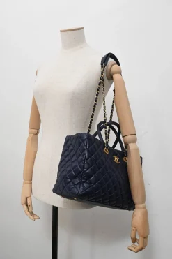 Navy matelassé aged lambskin leather Coco Allure shopping tote