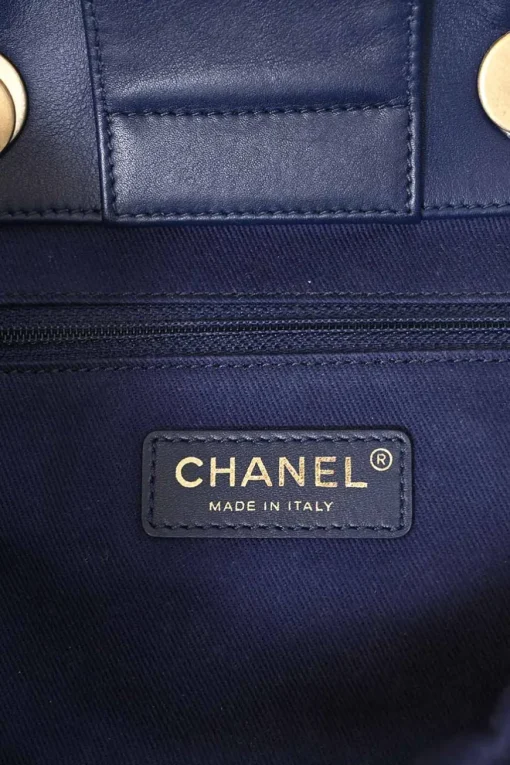 Navy matelassé aged lambskin leather Coco Allure shopping tote