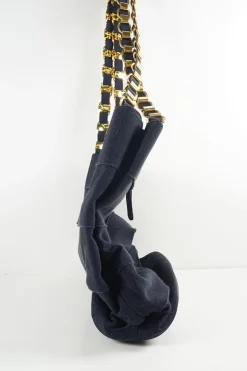 Navy Vara Tote Bag with gold metal chains and magnetic closure