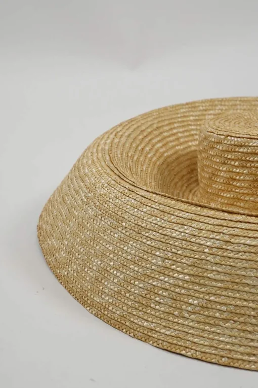 Neutral woven-raffia sun hat