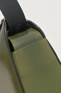 Olive green box calf calf leather 2020 Trifolio shoulder bag
