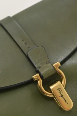 Olive green box calf calf leather 2020 Trifolio shoulder bag