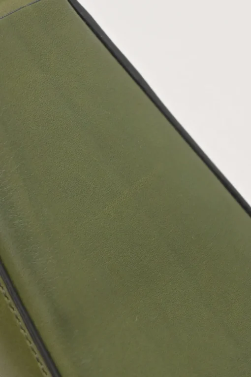 Olive green box calf calf leather 2020 Trifolio shoulder bag