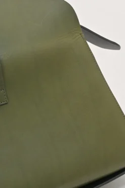 Olive green box calf calf leather 2020 Trifolio shoulder bag