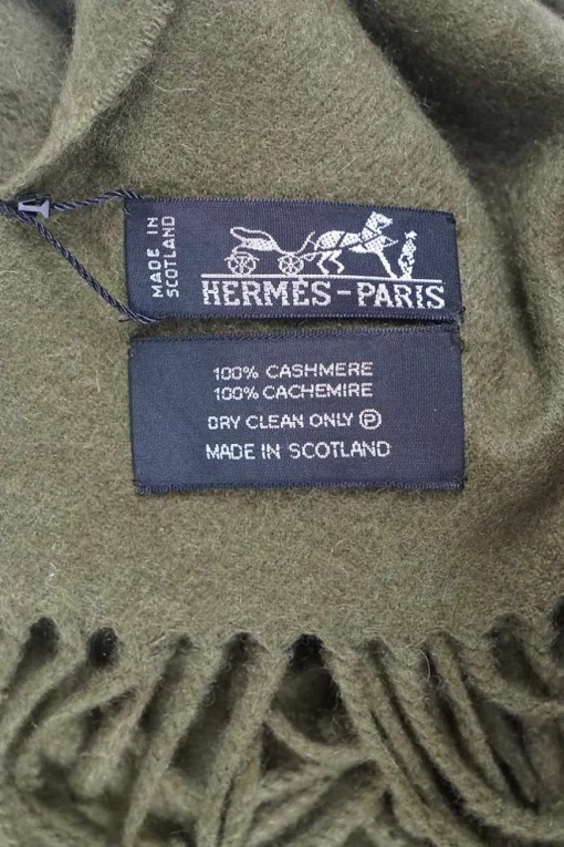 Olive green cashmere scarf with tassels and embroidered logo
