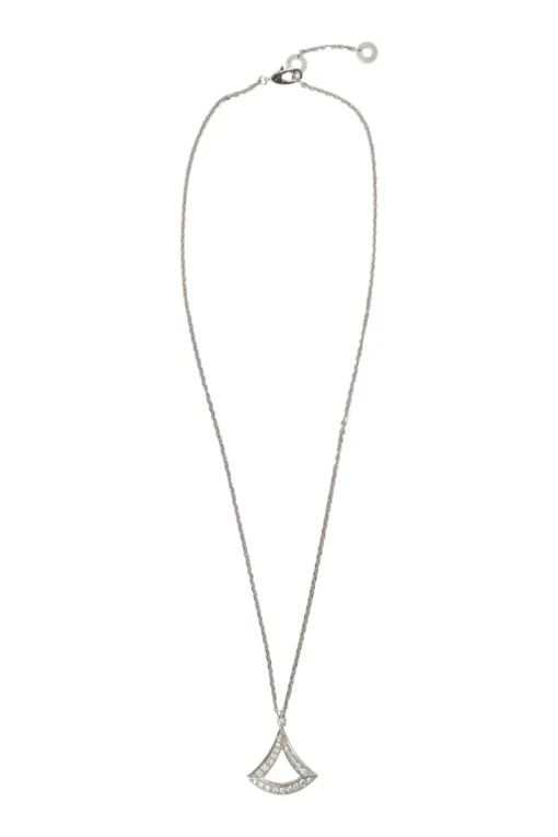 Pavé-set 1.15 CTTW diamonds on 18-Karat white gold Divas' Dream solitaire pendant necklace with lobster clasp closure