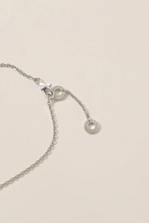 Pavé-set 1.15 CTTW diamonds on 18-Karat white gold Divas' Dream solitaire pendant necklace with lobster clasp closure